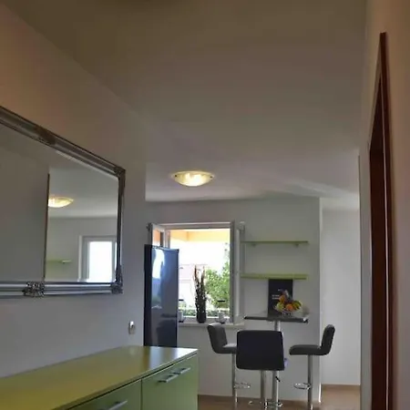 Apartment Sea La Vie With Pool