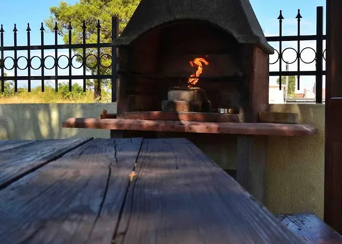 Sea La Vie With Pool *