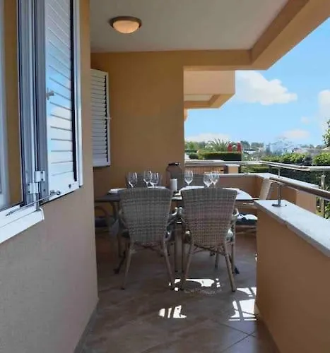 Sea La Vie With Pool アパート *